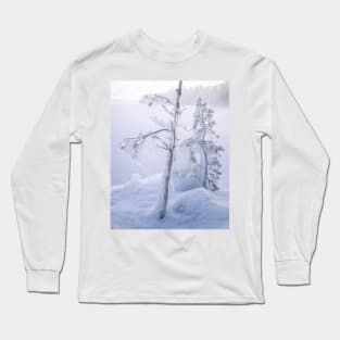 Frozen trees and fog Long Sleeve T-Shirt